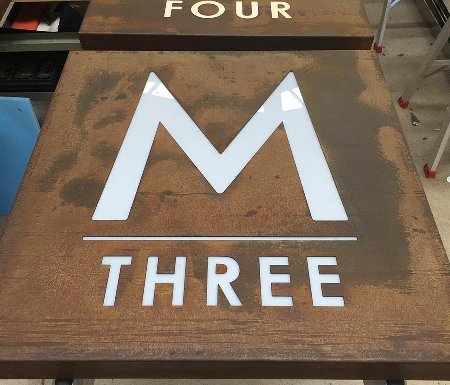 sign4
